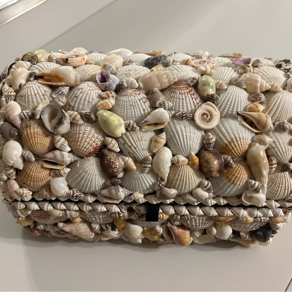 Shell Trinket Box 2) - Picture 9 of 11